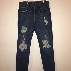 Carmar Distressed Boyfriend Jean